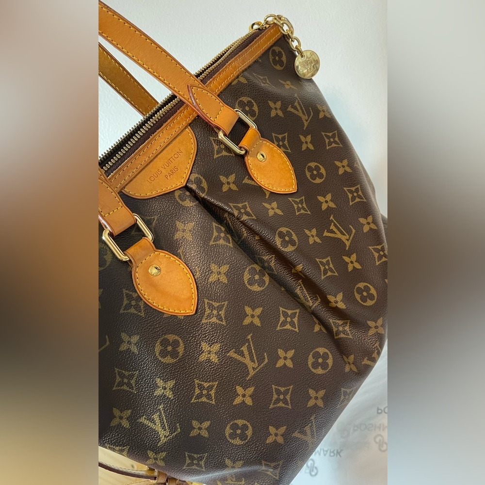 Louis Vuitton Authentic PM Monogram Canvas Tote Palermo - Picture 3 of 15